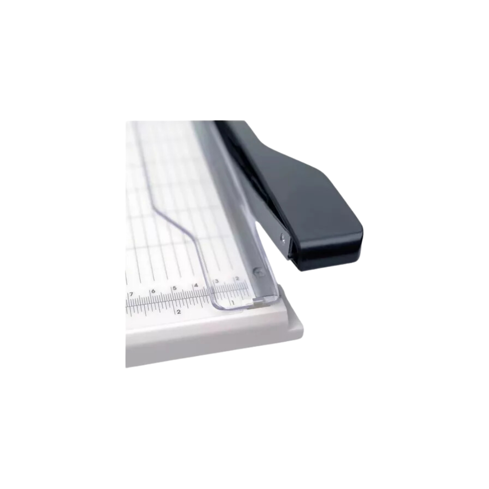 GUILLOTINA DE PLÁSTICO MARCA BARRILITO 8.5 PULGADAS CAPACIDAD PARA CORTAR 6 HOJAS 1 PIEZA 8762GUI